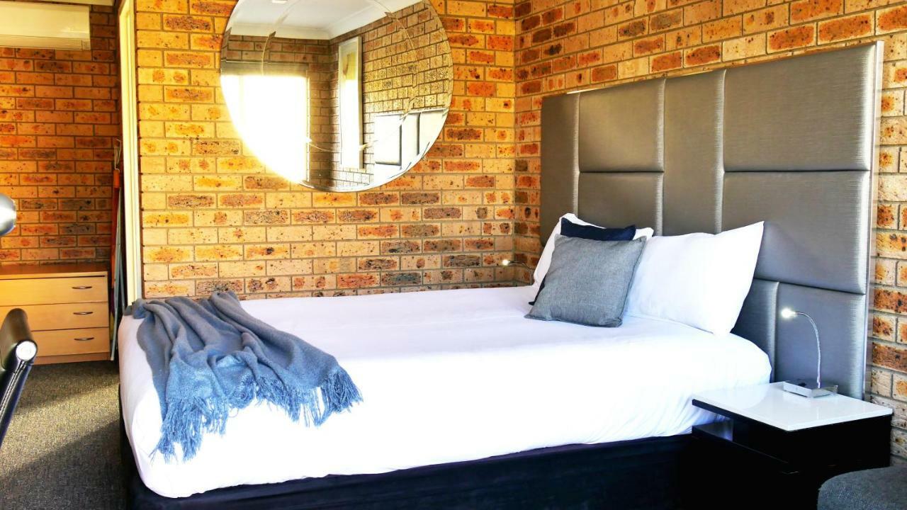 Country Capital Motel Tamworth Dış mekan fotoğraf